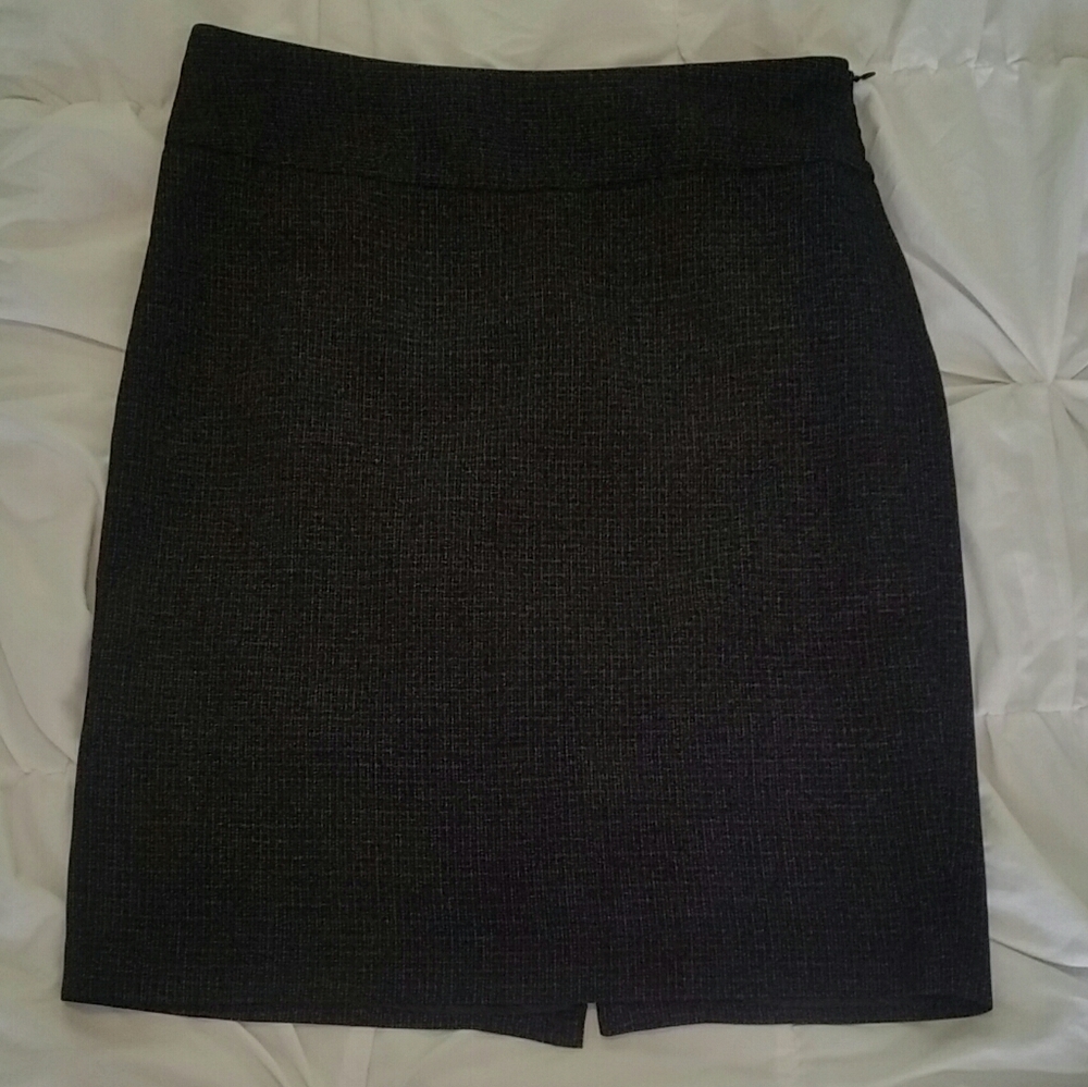 *SOLD* Limited Collection Black Pencil Skirt 4